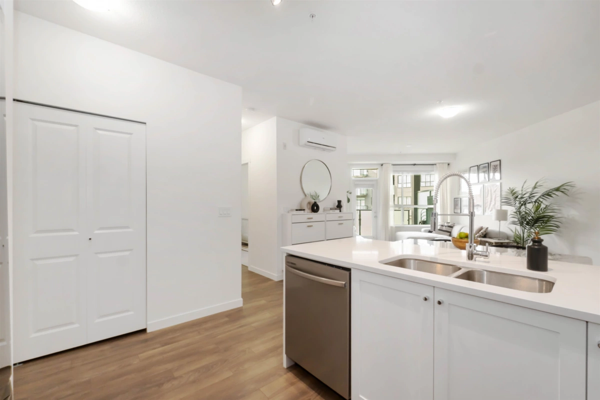 Bedroom 2 Photo of 324 15738 85 Avenue, Surrey, BC