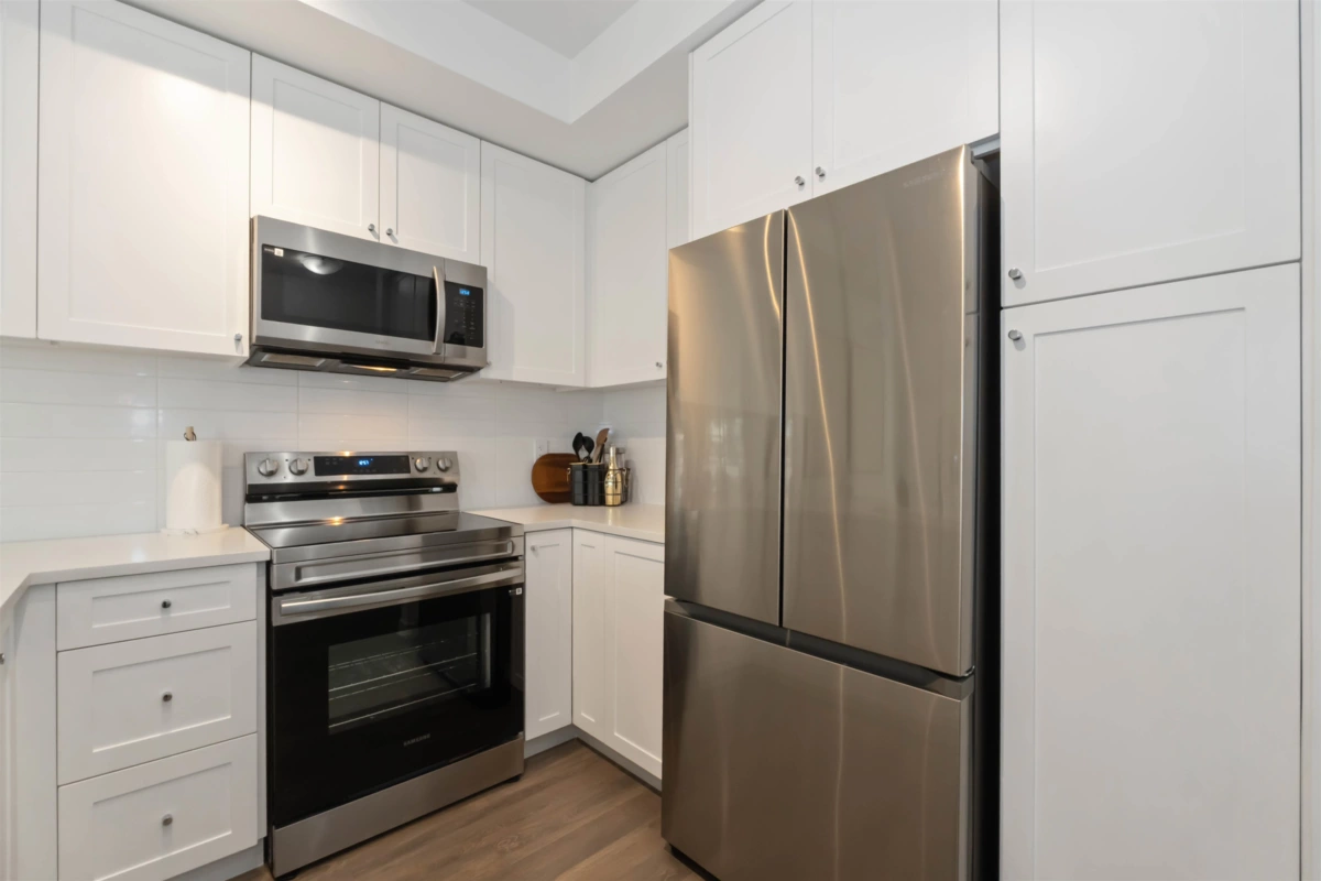 Bedroom 4 Photo of 324 15738 85 Avenue, Surrey, BC