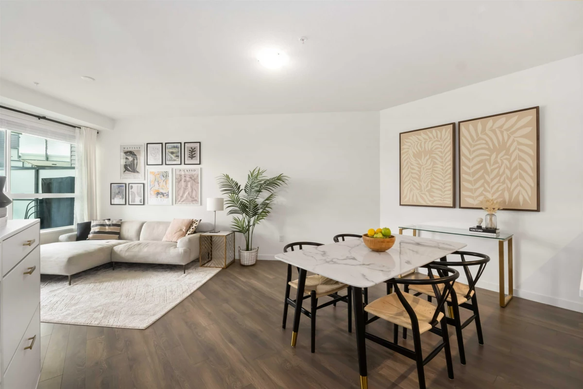Kitchen Island Photo of 324 15738 85 Avenue, Surrey, BC