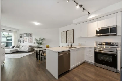 Breakfast Nook Photo of 324 15738 85 Avenue, Surrey, BC