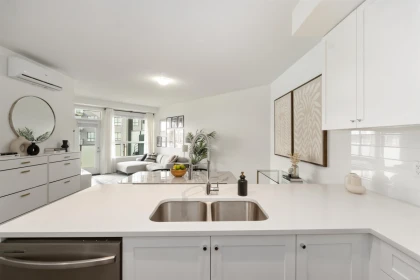 Powder Room Photo of 324 15738 85 Avenue, Surrey, BC
