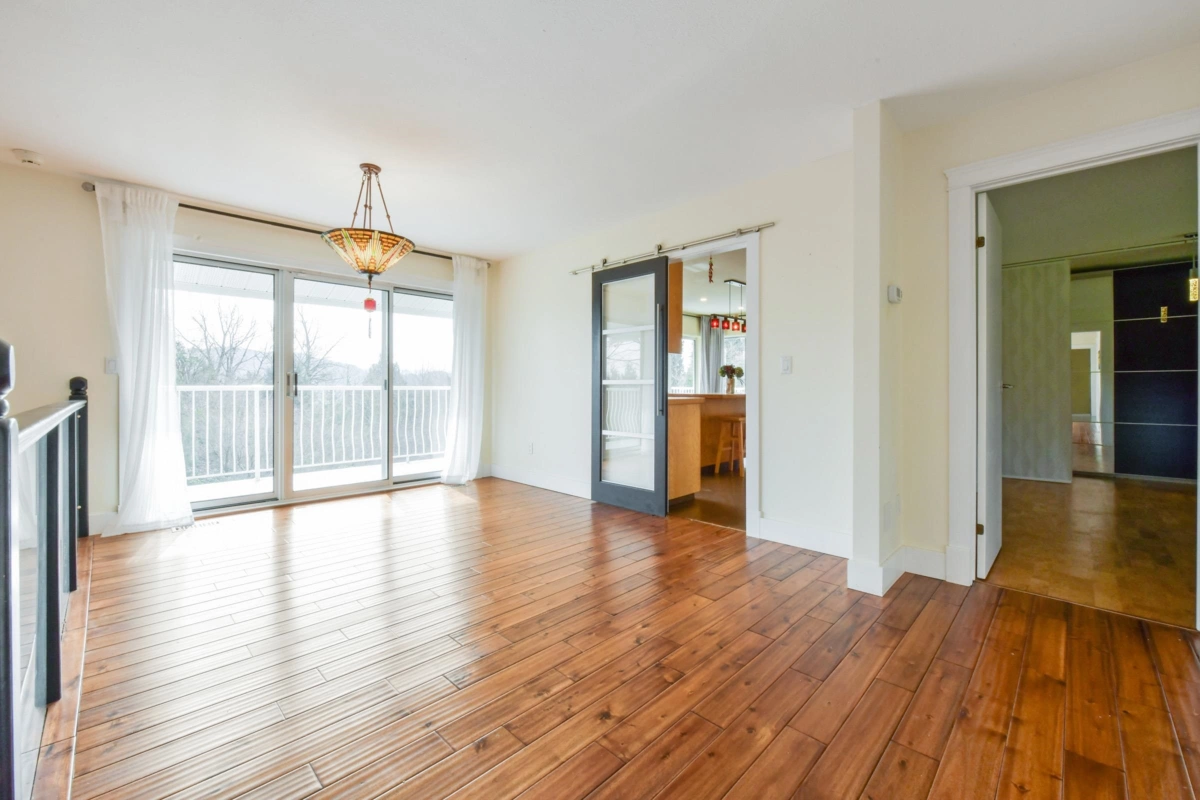 Walk-In Closet Photo of 34639 Dunn Street, Mission, BC