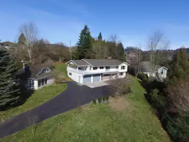 Front exterior of 34639 Dunn Street, Mission, BC