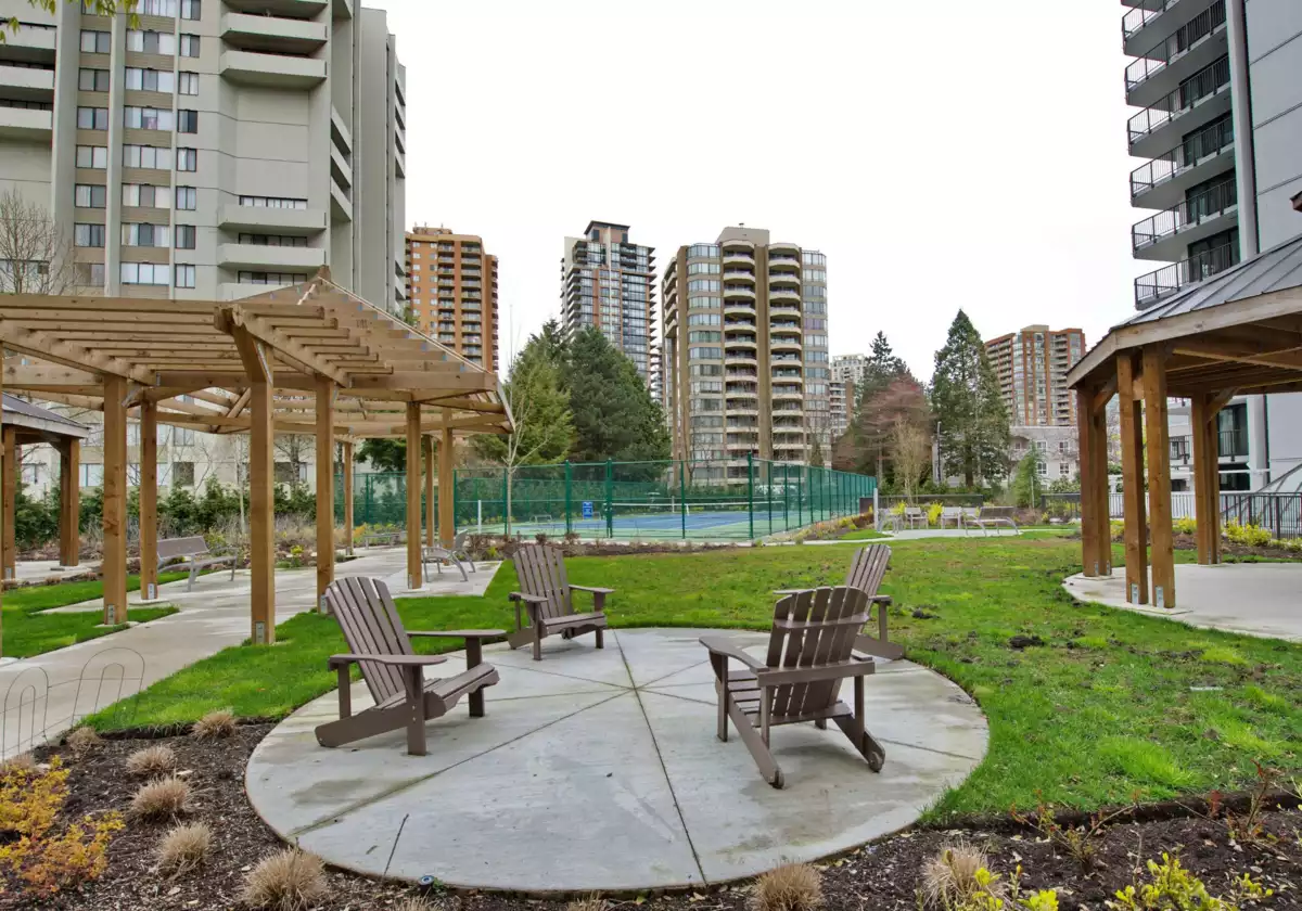 Garden / Landscaping Photo of 903 4165 Maywood Street, Burnaby, BC