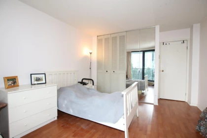 Hallway Photo of 903 4165 Maywood Street, Burnaby, BC