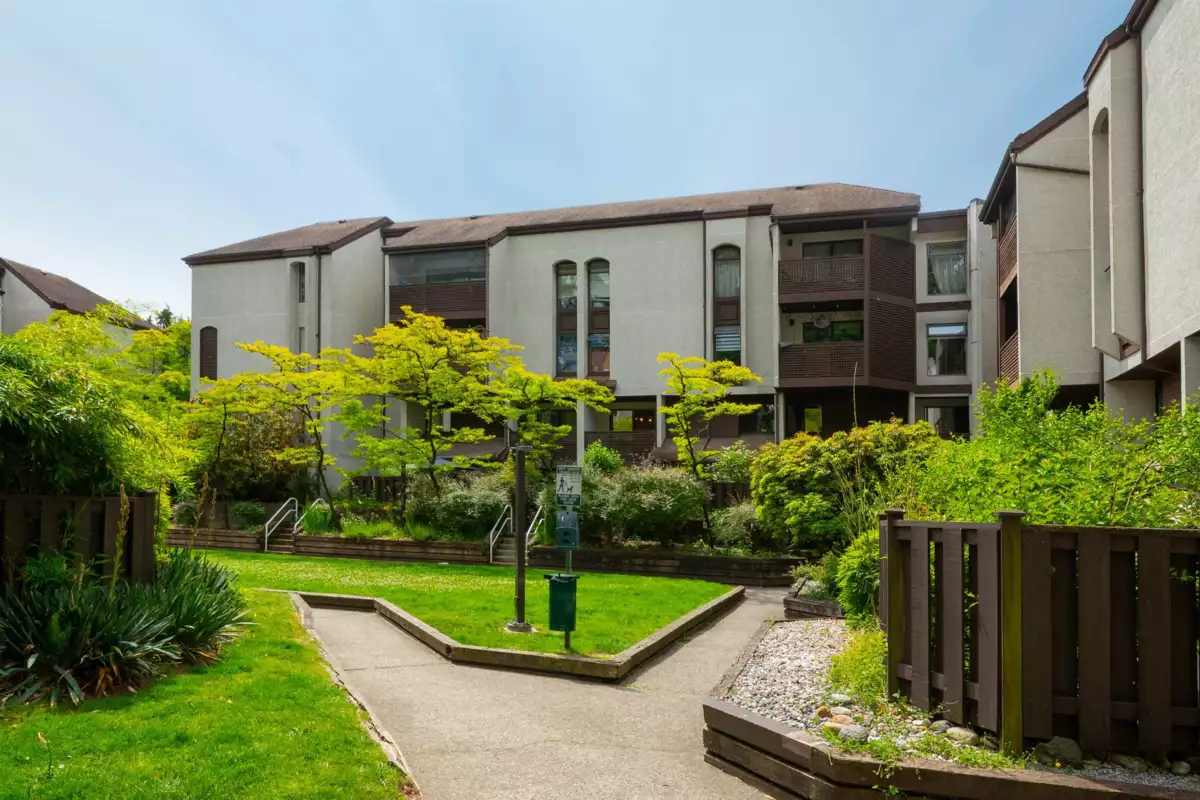 Aerial View of 8 385 Ginger Drive, New Westminster, BC