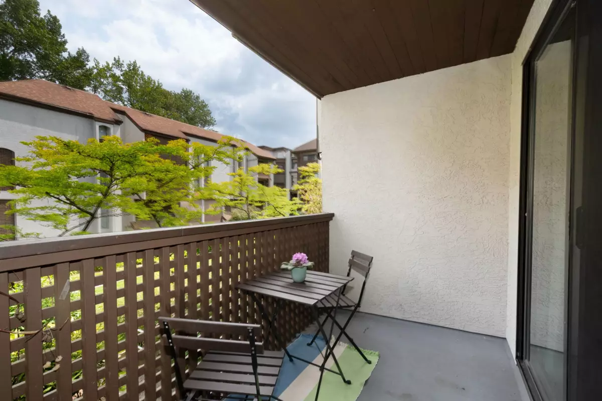 Staircase Photo of 8 385 Ginger Drive, New Westminster, BC
