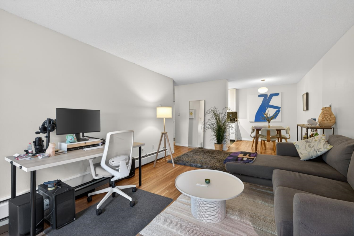 Bedroom 2 Photo of 326 680 E 5th Avenue, Vancouver, BC