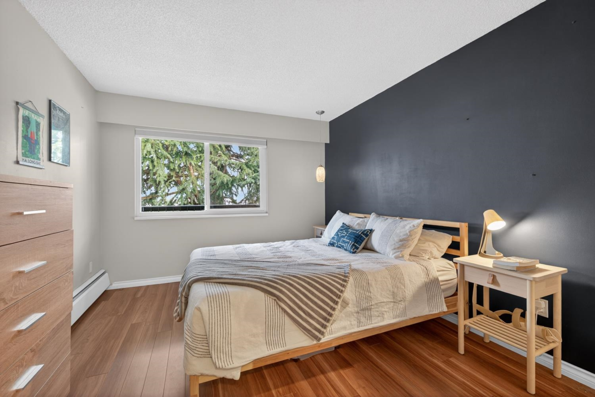 Hallway Photo of 326 680 E 5th Avenue, Vancouver, BC