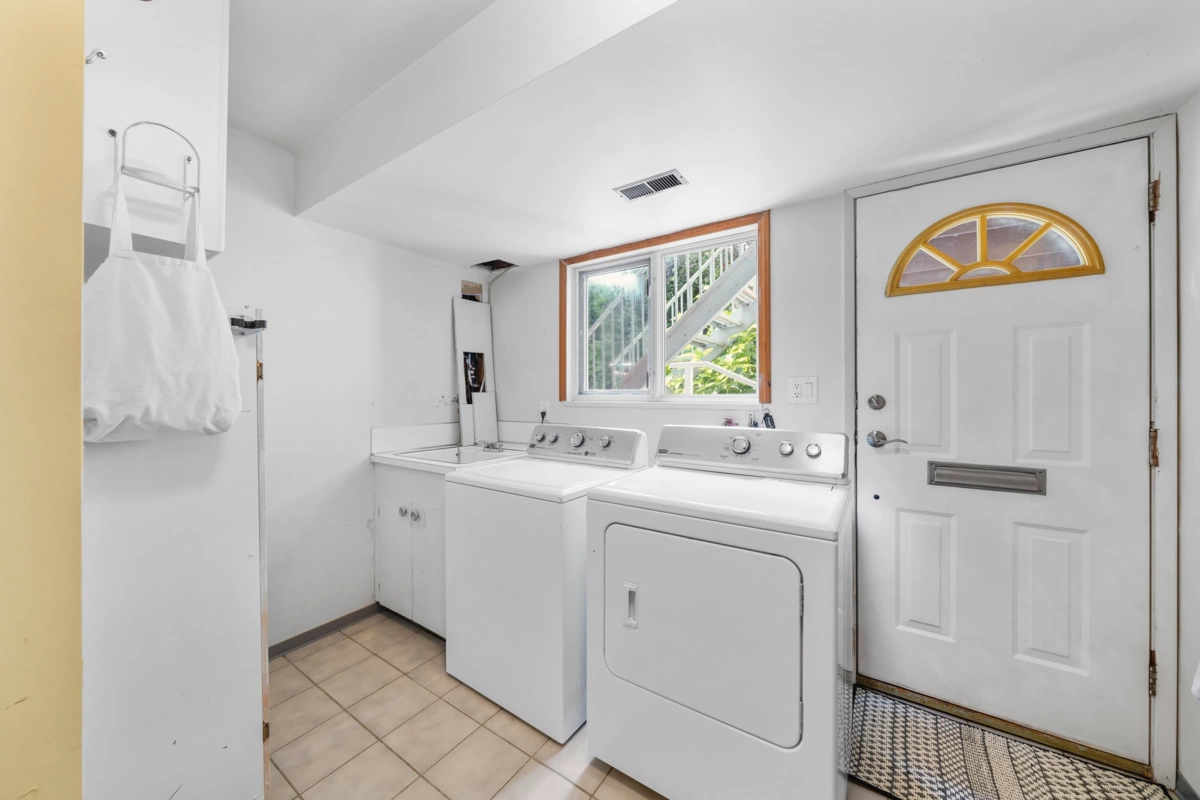 Basement Recreation Room Photo of 5174 Dennison Drive, Delta, BC