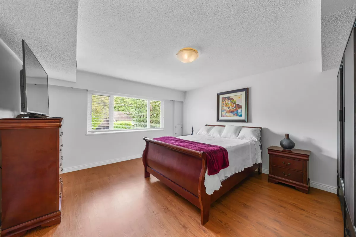 Garage Interior Photo of 5174 Dennison Drive, Delta, BC