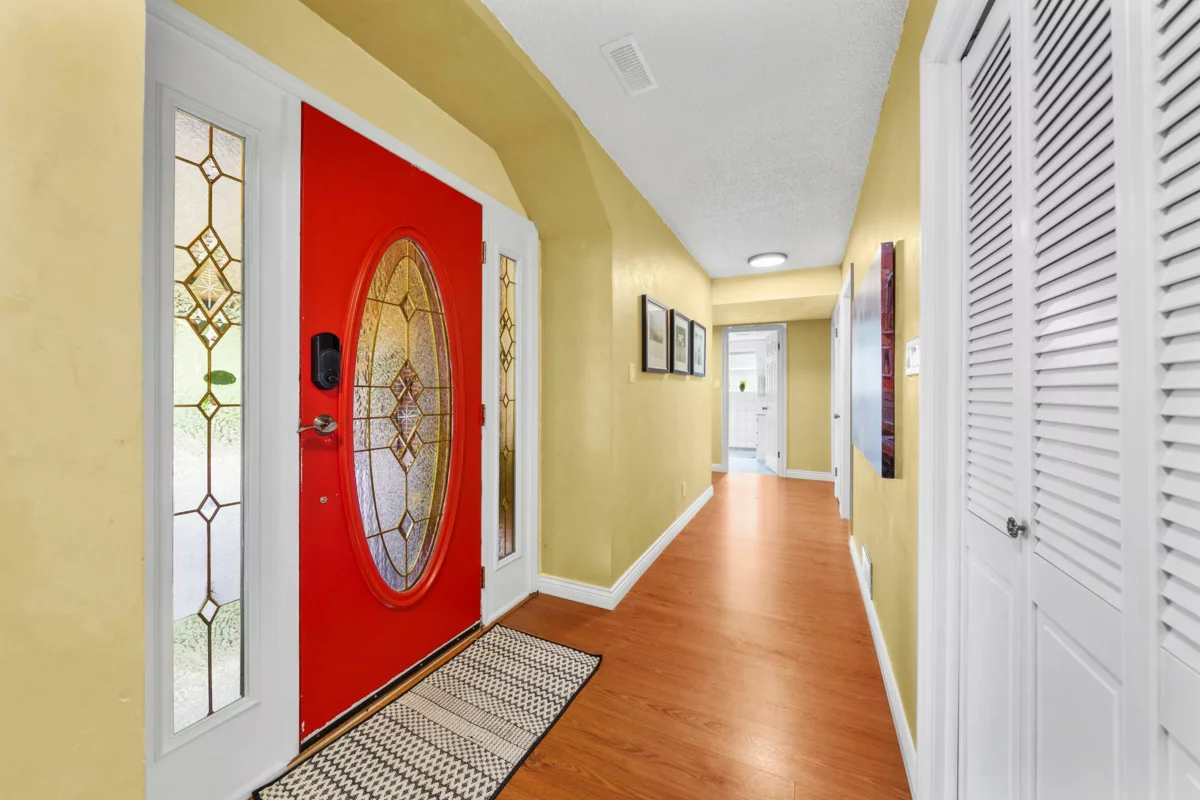 Laundry Room Photo of 5174 Dennison Drive, Delta, BC