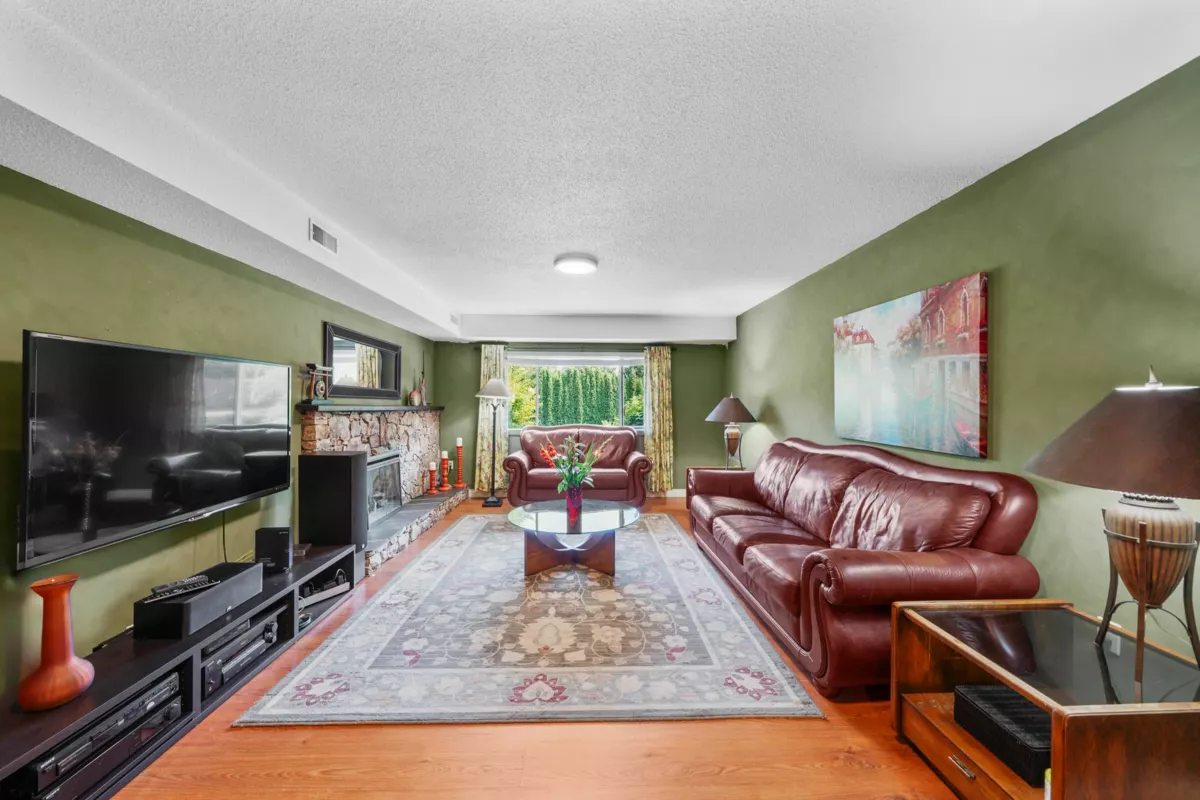 Powder Room Photo of 5174 Dennison Drive, Delta, BC