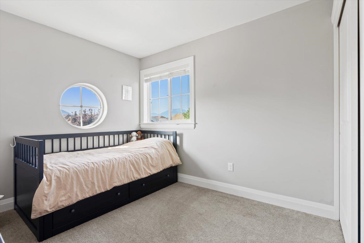 Outdoor Deck Photo of 5408 Peach Road, Chilliwack, BC