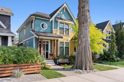 Front exterior of 5408 Peach Road, Chilliwack, BC