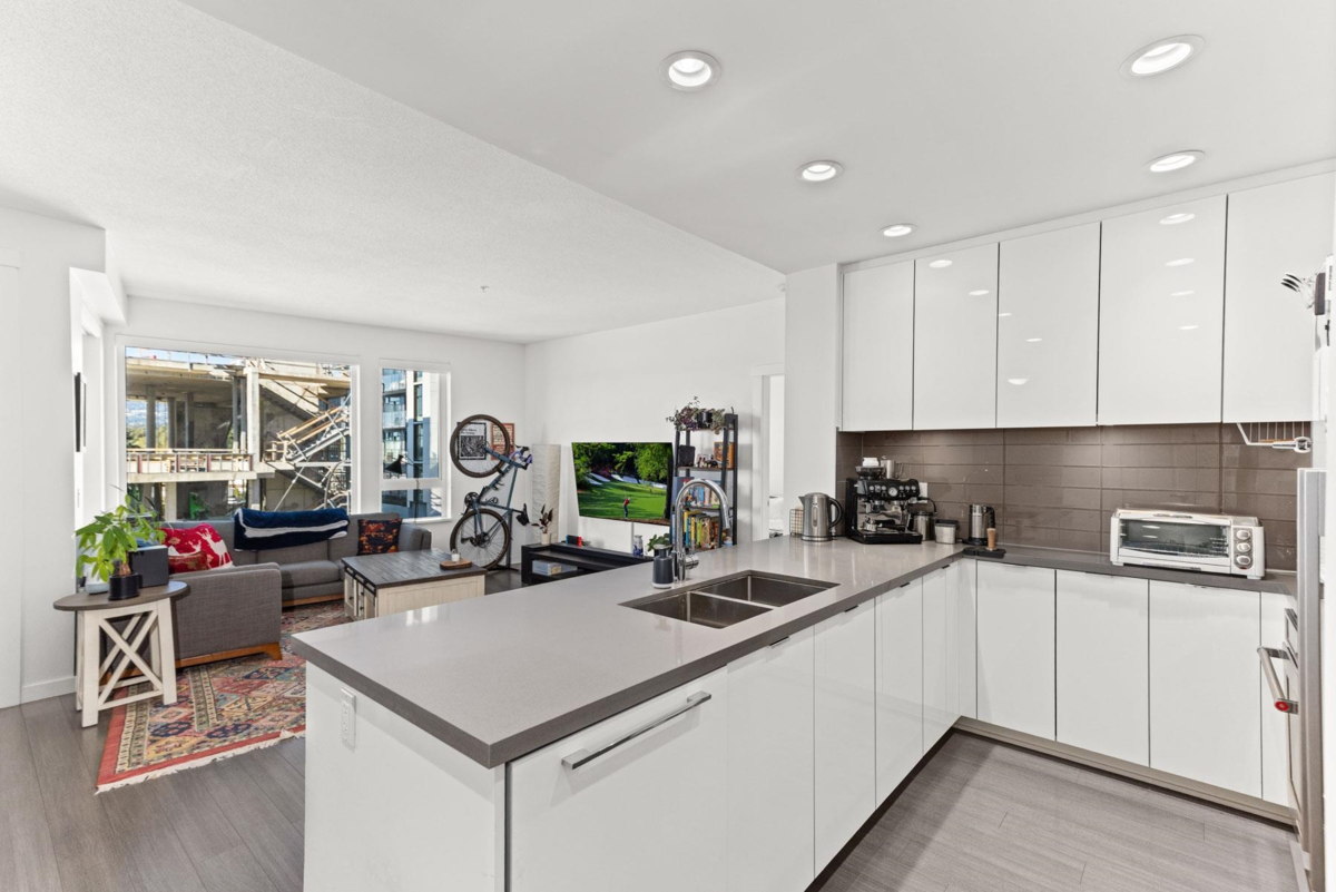 Family Room Photo of 208 277 W 1st Street, North Vancouver, BC