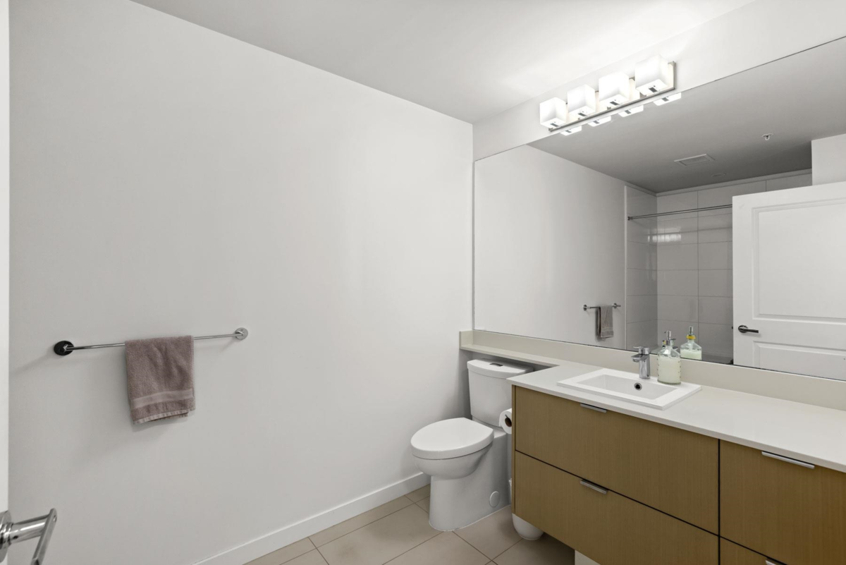 Loft / Bonus Room Photo of 208 277 W 1st Street, North Vancouver, BC