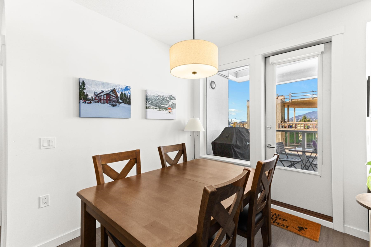 Walk-In Closet Photo of 208 277 W 1st Street, North Vancouver, BC