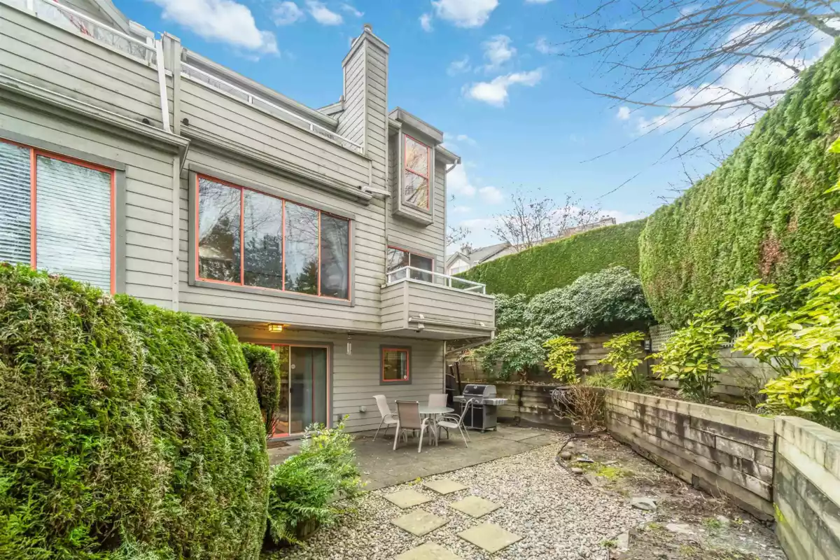 Community Amenities Photo (Clubhouse) of 54 323 Governors Court, New Westminster, BC