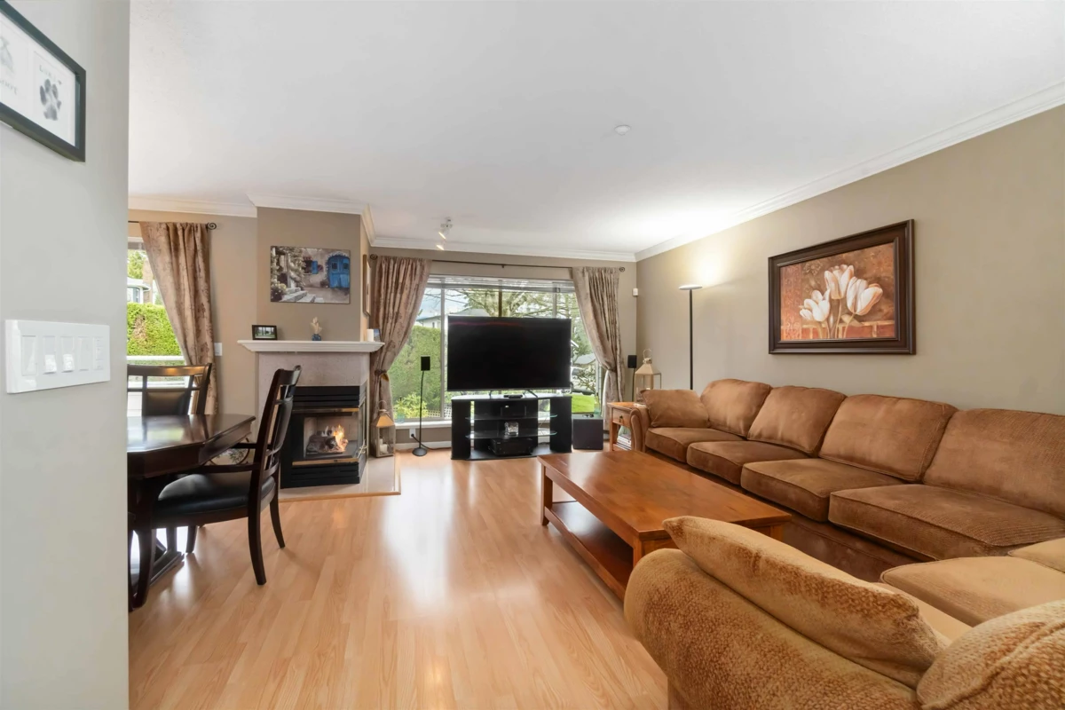 Kitchen Photo of 54 323 Governors Court, New Westminster, BC