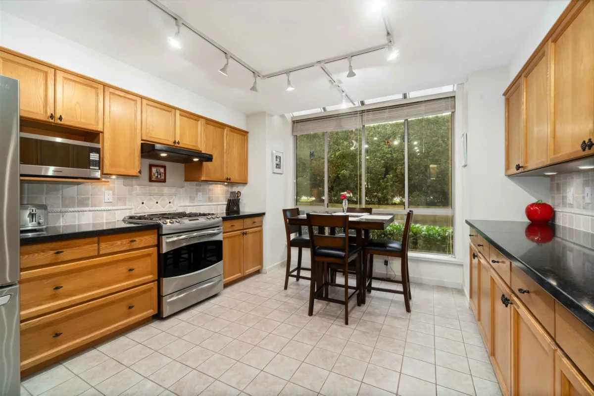 Primary Bedroom Photo of 54 323 Governors Court, New Westminster, BC