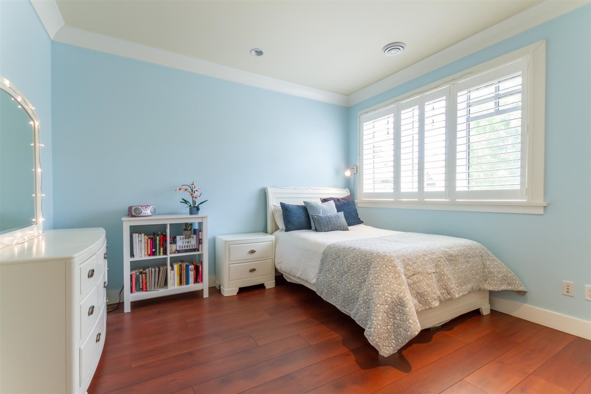 Bedroom 2 Photo of 18 3122 160 Street, Surrey, BC