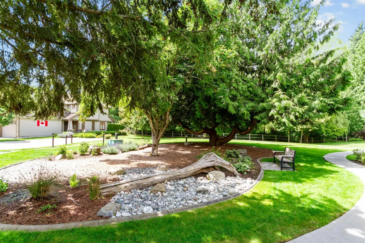 Entry Foyer Photo of 18 3122 160 Street, Surrey, BC