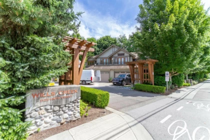 Hallway Photo of 18 3122 160 Street, Surrey, BC