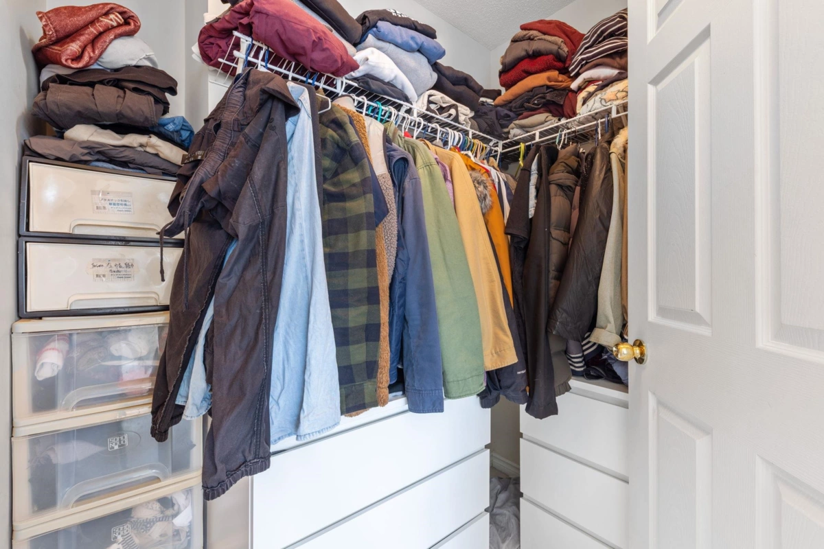 Guest Bathroom Photo of 39 14855 100 Avenue, Surrey, BC