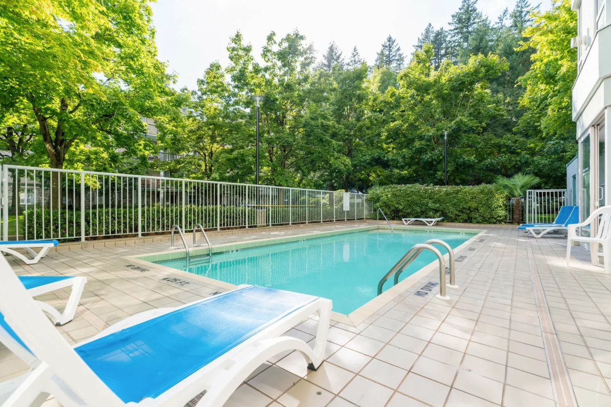 Hot Tub / Spa Photo of 39 14855 100 Avenue, Surrey, BC