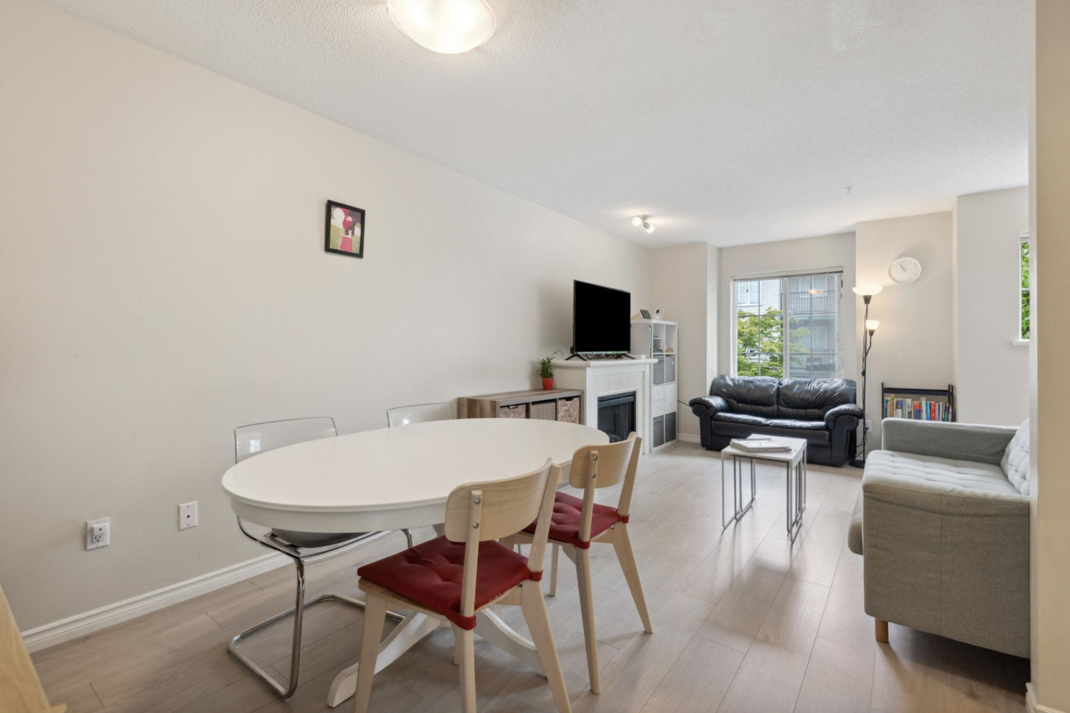 Pantry Photo of 39 14855 100 Avenue, Surrey, BC