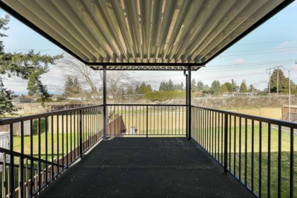 Swimming Pool Photo of 11467 87 Avenue, Delta, BC