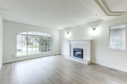 18589 62 Avenue, Surrey, BC, Surrey — Single Family Residence for sale