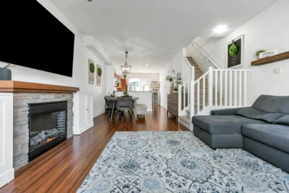 22 7088 191 Street, Surrey, BC, Surrey — Townhouse for sale