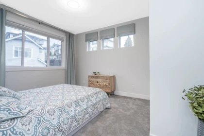 Basement Recreation Room Photo of 40 4295 Old Clayburn Road, Abbotsford, BC