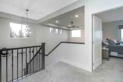 Powder Room Photo of 40 4295 Old Clayburn Road, Abbotsford, BC