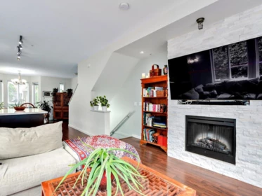 Kitchen Island Photo of 95 2418 Avon Place, Port Coquitlam, BC