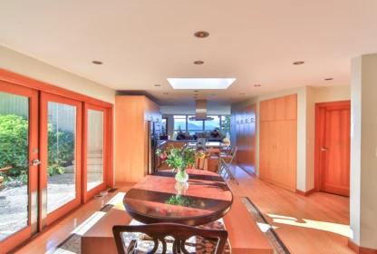 Breakfast Nook Photo of 170 Highview Place, Lions Bay, BC