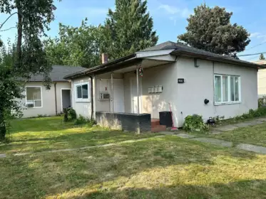 46167 Cleveland Avenue, Chilliwack, BC, Chilliwack — Quadruplex for sale