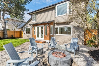 Aerial View of 13960 Coldicutt Avenue, White Rock, BC