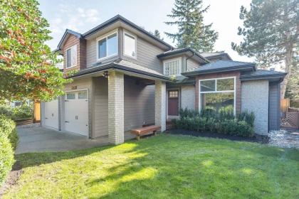 13960 Coldicutt Avenue, White Rock, BC, White Rock — 4 bed single family residence for sale