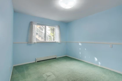 Bedroom 4 Photo of 7546 12th Avenue, Burnaby, BC
