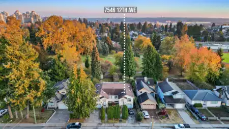 Laundry Room Photo of 7546 12th Avenue, Burnaby, BC