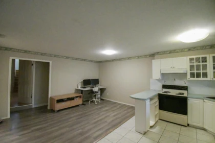 Loft / Bonus Room Photo of 7546 12th Avenue, Burnaby, BC