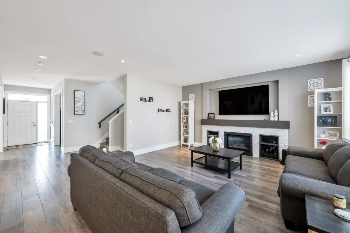 Family Room Photo of 6046 145 Street, Surrey, BC