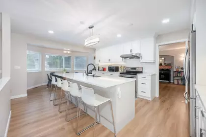 Primary Bedroom Photo of 418 Balfour Drive, Coquitlam, BC