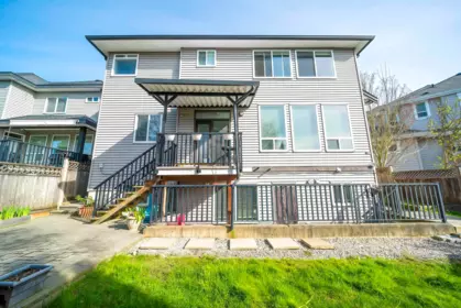 Hot Tub / Spa Photo of 19688 70a Avenue, Langley, BC