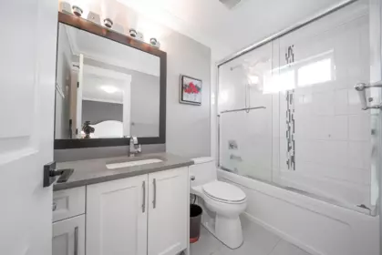 Laundry Room Photo of 19688 70a Avenue, Langley, BC