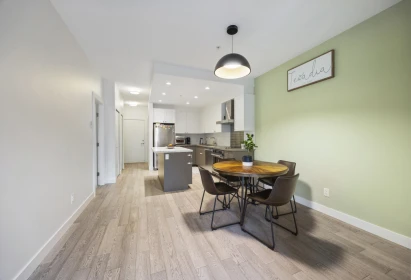 209 3399 Noel Drive, Burnaby, BC, Burnaby — Apartment/Condo for sale