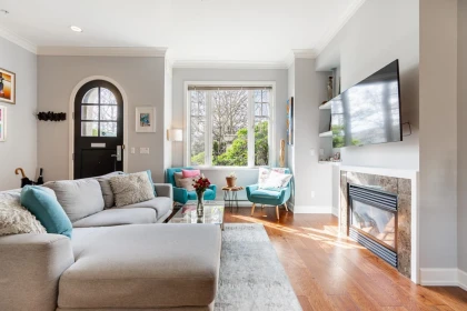 Pantry Photo of 991 W 38th Avenue, Vancouver, BC